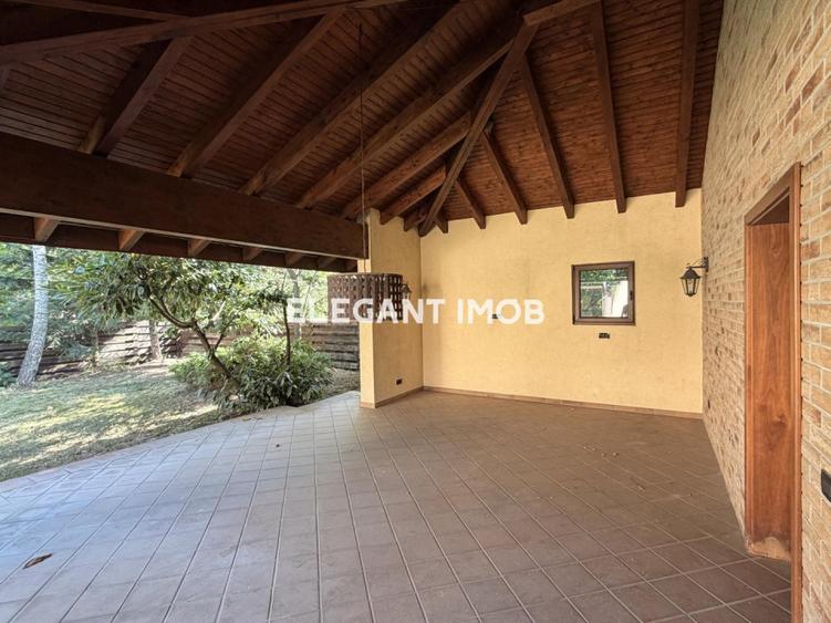 Vila din caramida in Paradisul Verde - Corbeanca