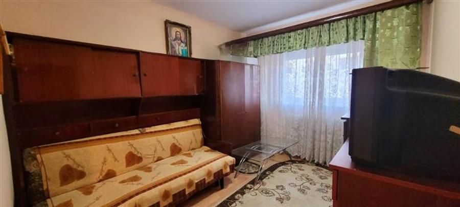 Apartament 3 camere,str.Siretului,Sibiu,comision 0