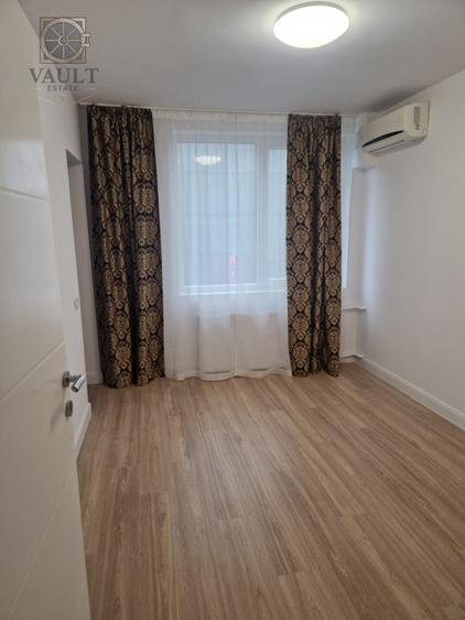 Apartament 2 camere - Metrou Universitate- Risc II