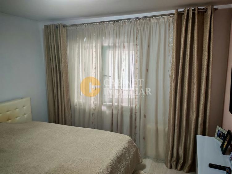 4 camere decomandat - 94 mp - 2 balcoane - Complet renovat - Nicolina 2