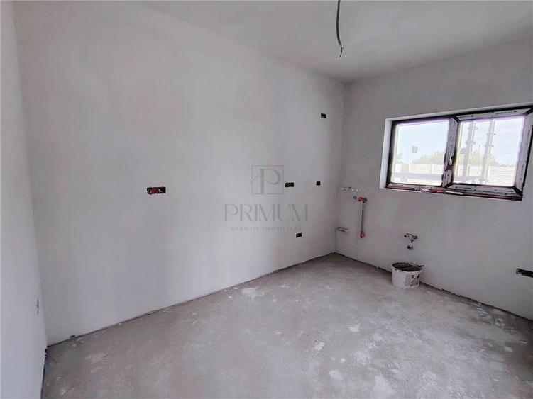 DUPLEX CU 5 CAMERE - BUCATARIE INCHISA - PERSONALIZARE INTERIOARA