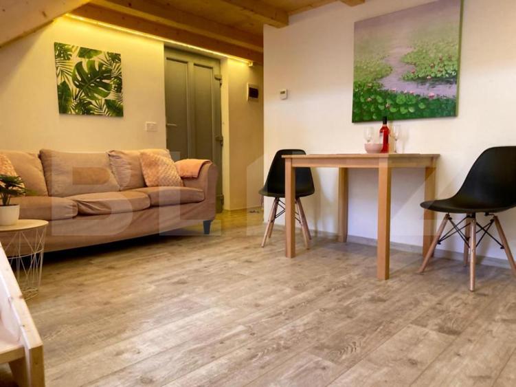 9 Apartamente, 2 camere, ultracentral - Investiție