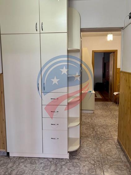 Apartament 3 camere decomandat, 72 mp, etaj 5/7, Universitate – 3 AC, centrală,