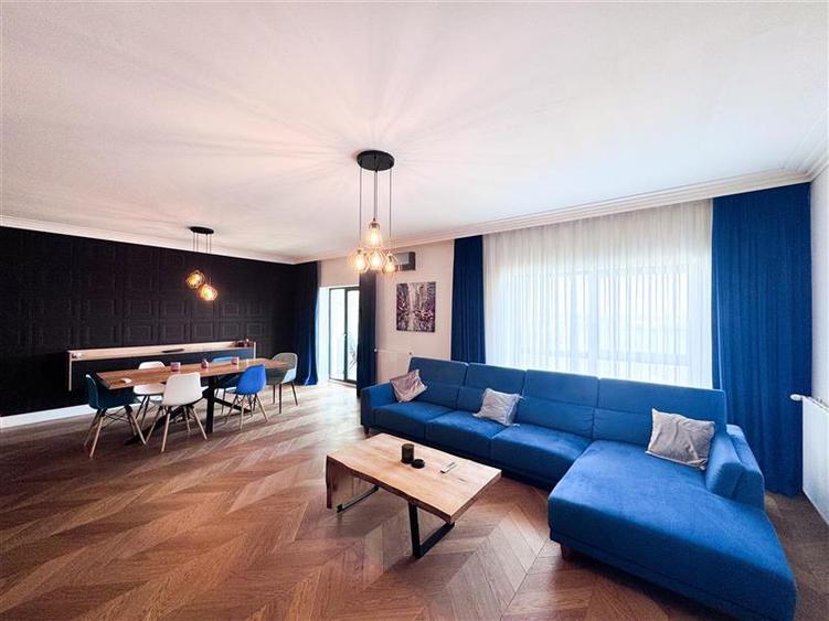 Apartament de inchiriat 4 camere Emerald Residence