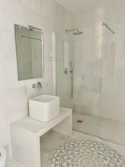 Apartament superb de 3/4 camere in Pipera-Padurea Baneasa 140mp utili