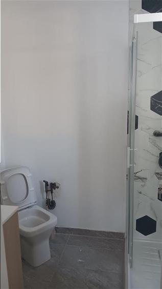 Valea Lupului str Academiei Vila P+E 5cam Teren 515mp constructie noua