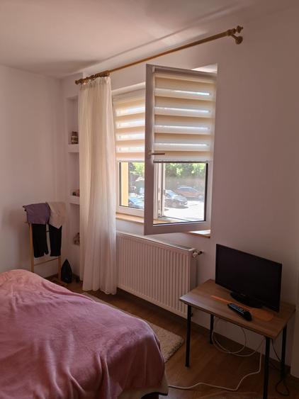 CASA-VILA DE VANZARE
