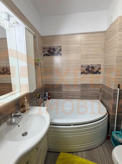 Apartament 2 camere de vanzare | KM 5 | Loc de parcare inclus | 67 mp