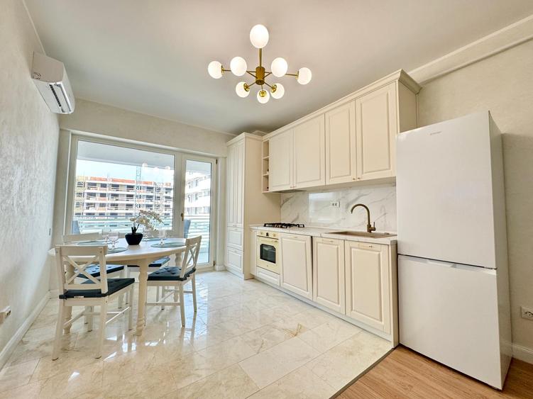 Apartament modern de inchiriat, 2 camere, parcare subterana, Copou, Royal Town