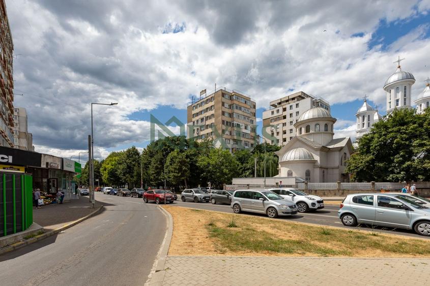 Apartament 2 camere decomandat, Etaj 3, Zona Narcisa