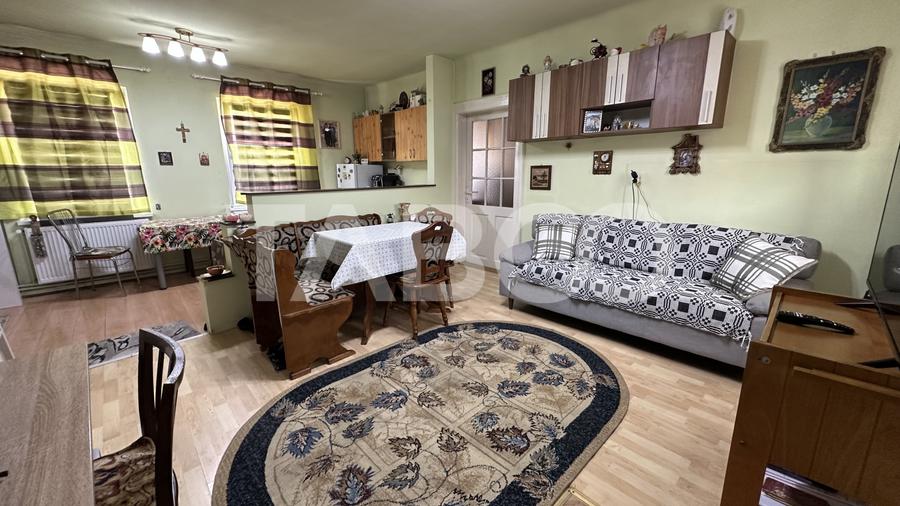 Apartament la casa 76 mpu pivnita si pod etaj 1 zona Terezian Sibiu