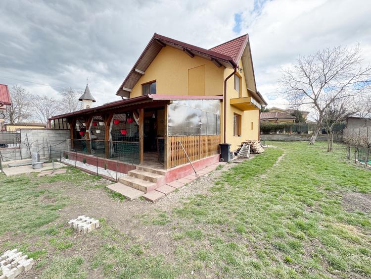 Casa individuala, 5 camere, 836 mp teren - Sanandrei