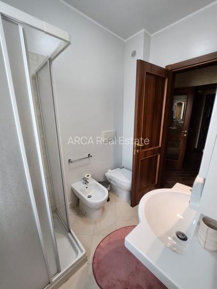 Apartament 3 camere 2 bai intrare Mamaia pe partea cu marea Mobilat utilat Lux - 4