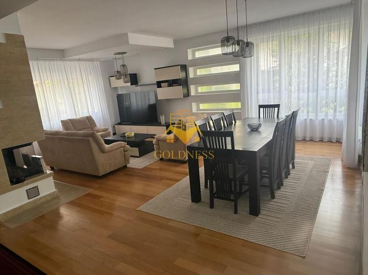 Casa individuala 5 camere zona centrala , 210 mp si garaj propriu!