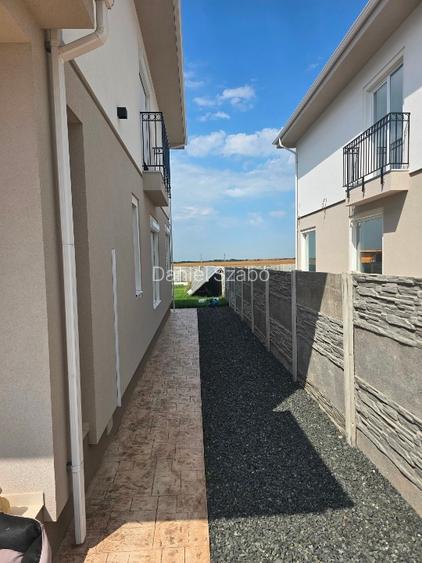PROPRIETAR vand duplex premium,4camere, complet utilat si mobilat,Sanandrei/105m - 14