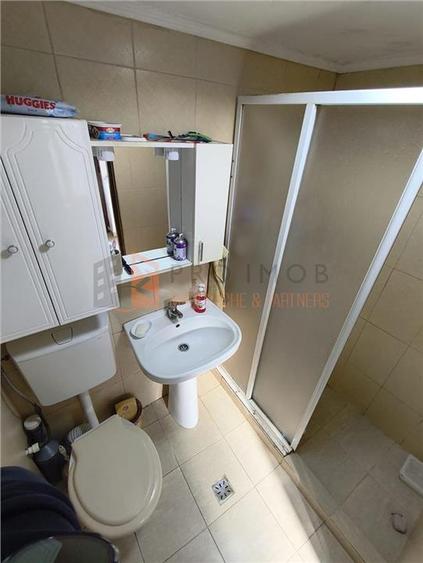 EXCLUSIVITATE! Casa tip parter zona 23 August