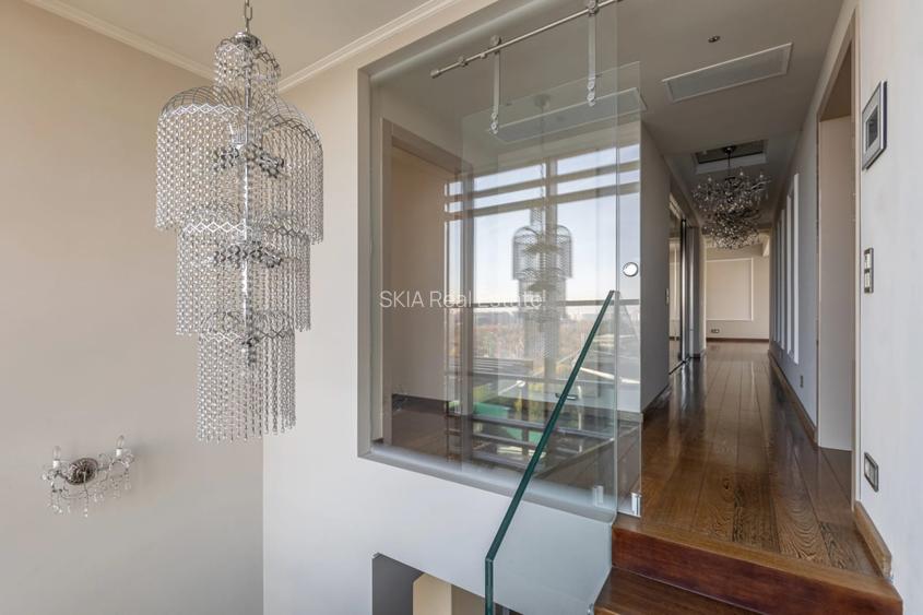 AMAZING PENTHOUSE - LAKE VIEW - 20