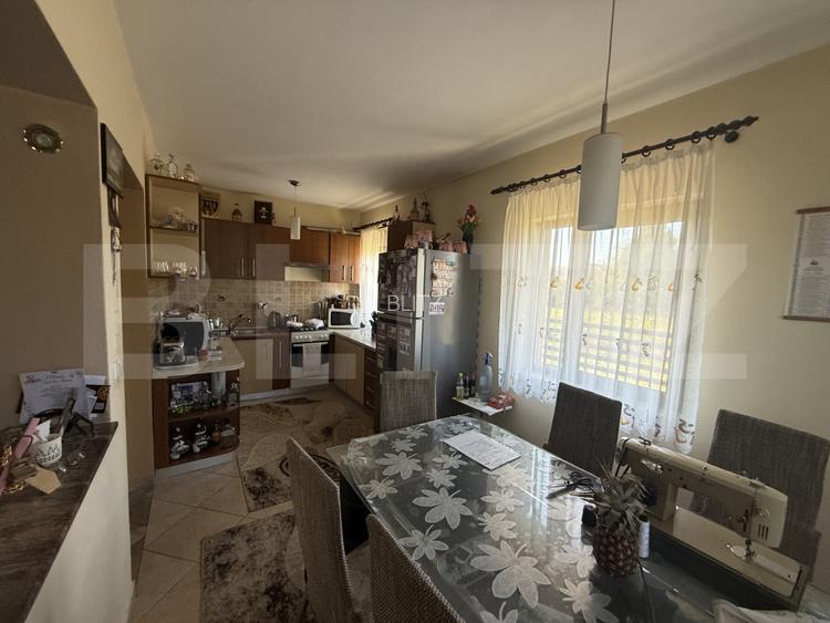 Casa cu 5 camere, 165 mp, zona Paulesti