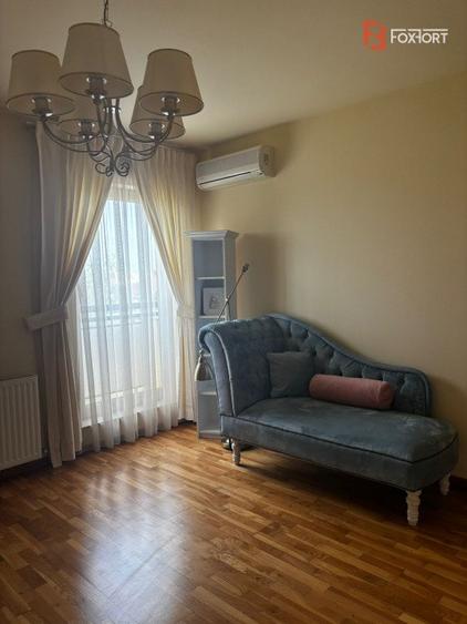 Apartament de vanzare 3 camere decomandat,  Dumbravita