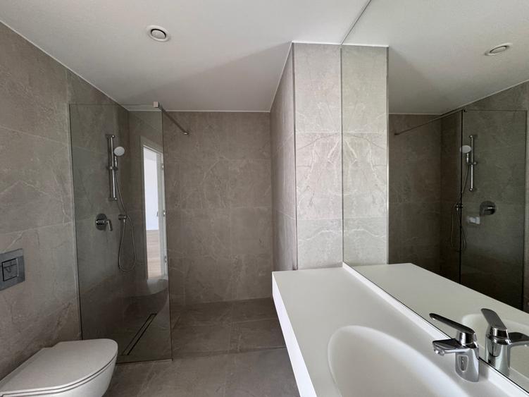 One High District | Birou Premium | Terasă 88 mp
