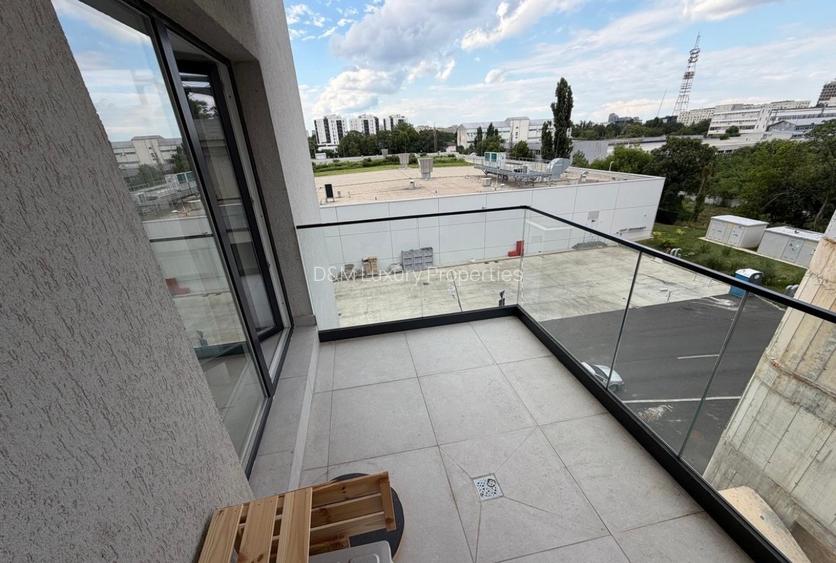Inchiriere 2 camere premium Sun Royal View Piata Sudului - 2