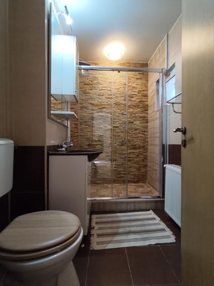 APARTAMENT 3 CAMERE SIMION BARNUTIU
