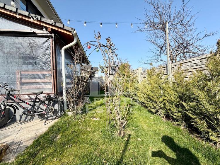 Jumatate de Duplex de vanzare, panouri solare, 95 mpu, Sanandrei - 18