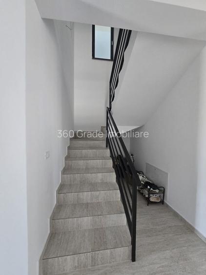 Duplex despartit prin camera tehnica 120mp utili Toate Utilitatile - 15