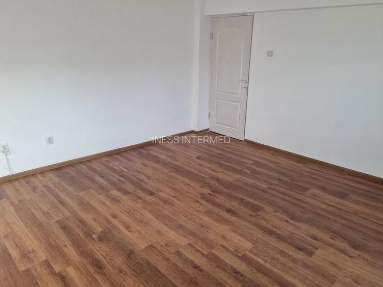 spatiu in cladire de birouri | 3 camere | Tineretului - Timpuri Noi | 550EUR+TVA - 3