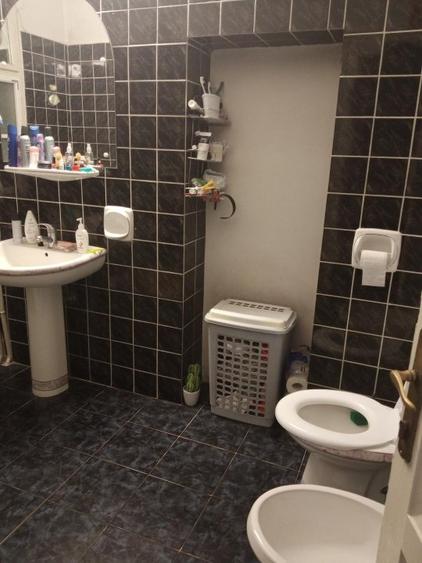 DE VANZARE! Apartament cu 3 camere in cladire istorica zona ultracetrala!