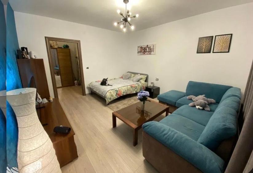 Închiriere garsonieră Exigent Plaza cu loc de parcare
