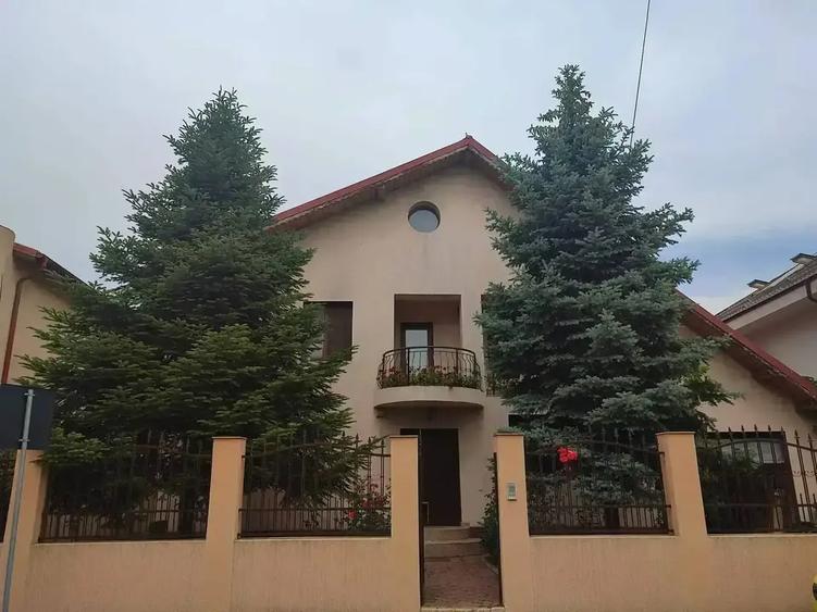 Vila 5 camere | 250 mp utili | curte 350 libera | Sfantul Ioan