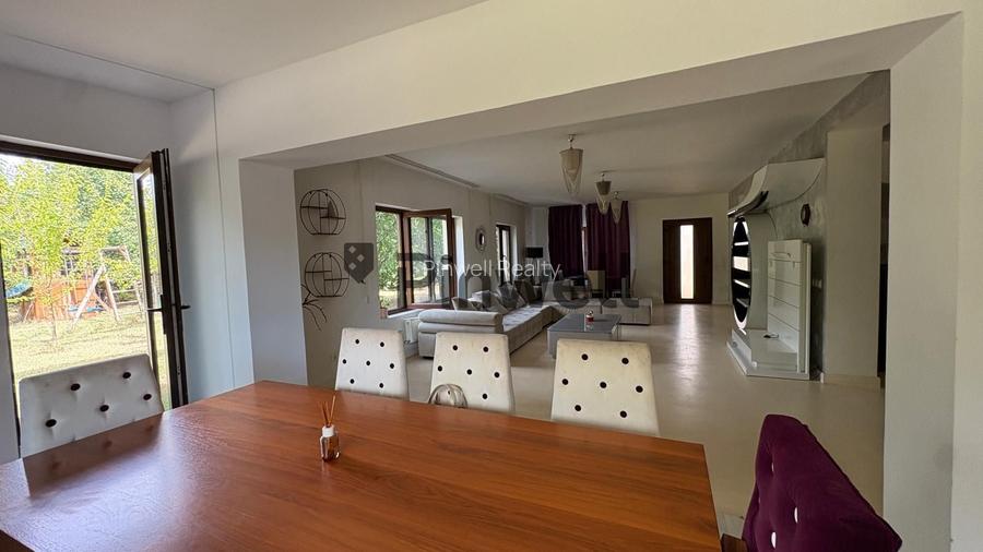 2 CASE| 3274 MP TEREN| PISCINA| JACUZZI| IAZ PESTI| CORBEANCA