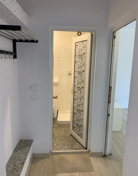 UNIRII,locatie exceptionala-n inima Capitalei,stradal,monolit,parcare,terase,sud