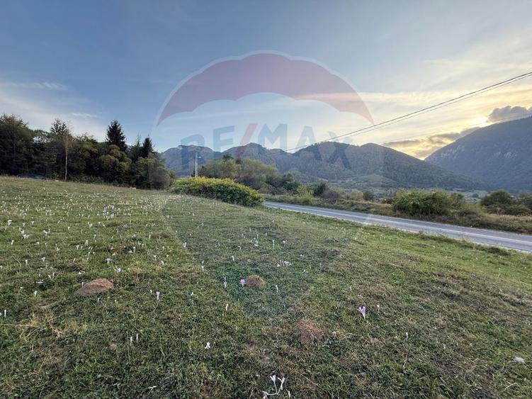 Teren 646mp intre Bran si Zarnesti (Tohanita,) intravilan