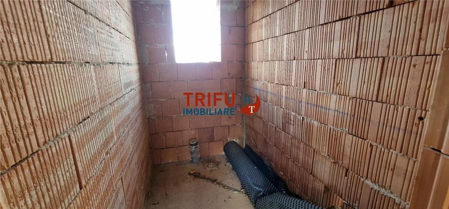 Casă de vânzare 4 camere zona Valea Popii