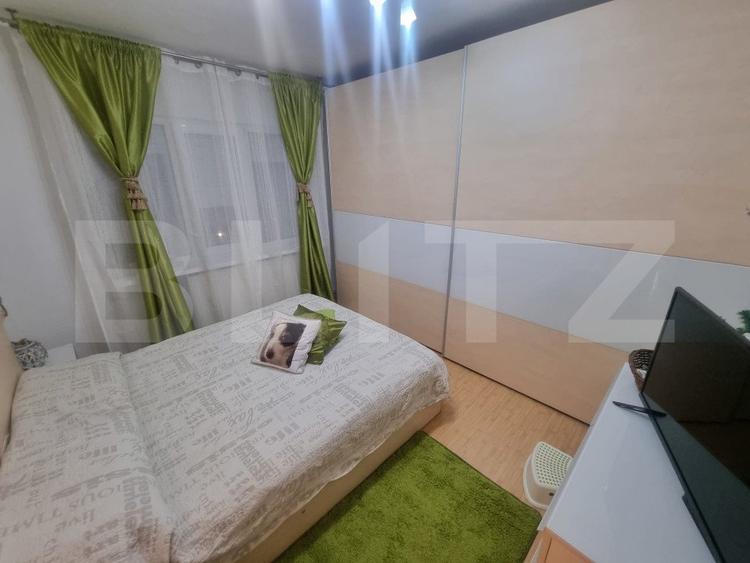 Apartament 3 camere decomandat, 68 mp utili, Craiovita Noua, zona-Orizont
