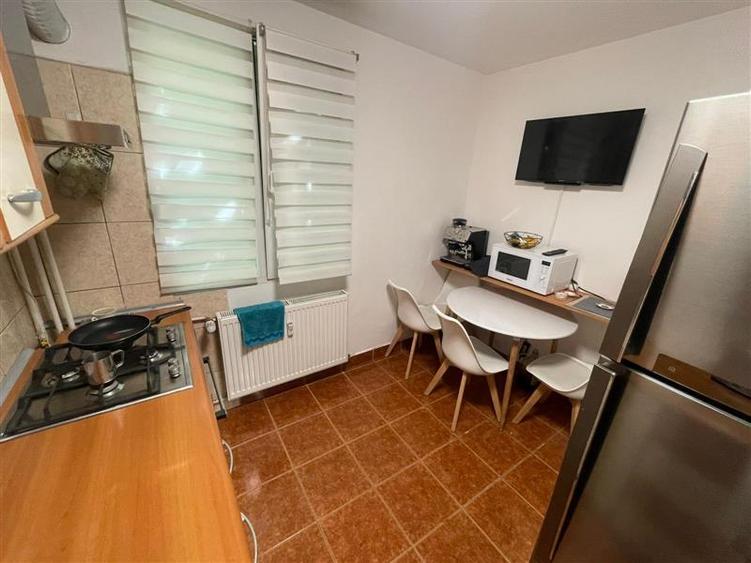 Apartament 4 camere Berceni