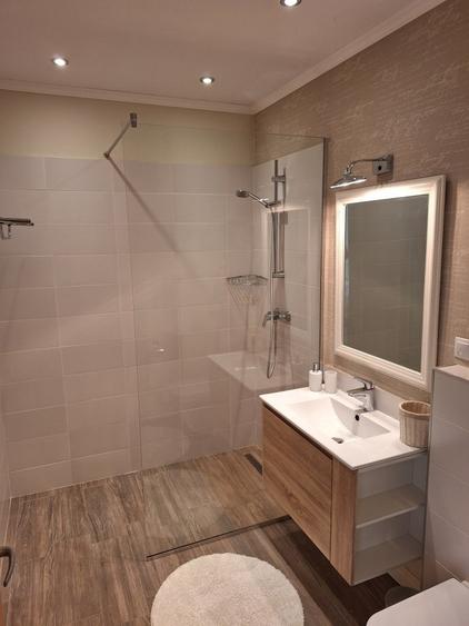 P.F. Ap. 2 camere, 55mp, impecabil, liniste, central, mobilat lux