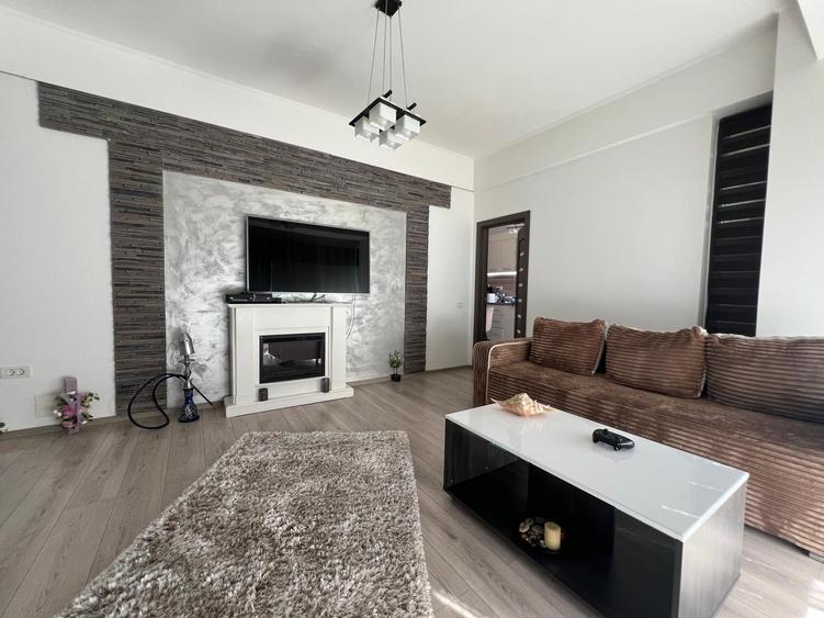 Apartament modern cu 3 camere și terasă, (optional  3 locuri parcare) -180.000 €
