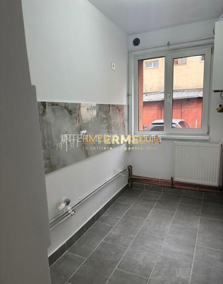 Apartament 2 camere decomandat | 1 Baie | balcon | 49 mp | Loc Parcare | Centru - 6