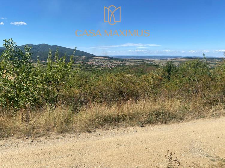 Vand o parcela teren 1600 mp in Cisnadioara ,prelungire la strada Ciresilor