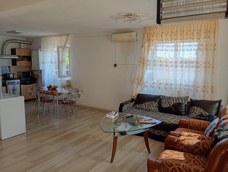 Casa parter | 85 mp utili | Robanesti | La doar 14 km de Craiova