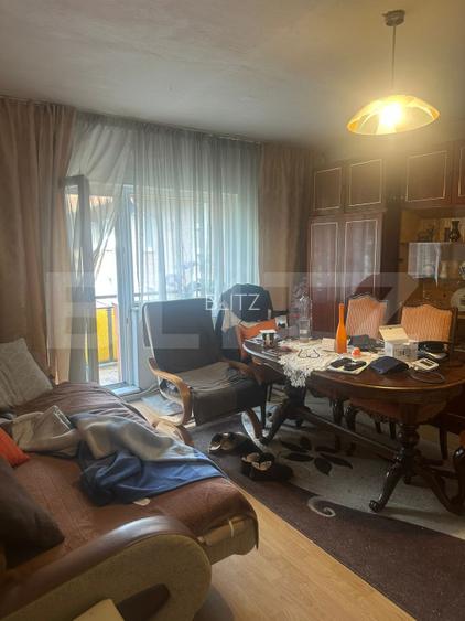 Apartament 4 camere decomandate, 2 bai, 2 balcoane, 80 mp, etaj intermediar - 2