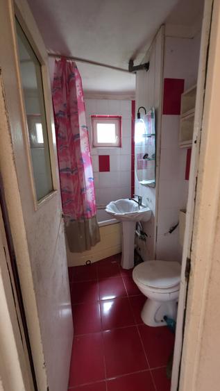 Apartament 3 camere, str.Trandafirilor, nr.3 Hunedoara