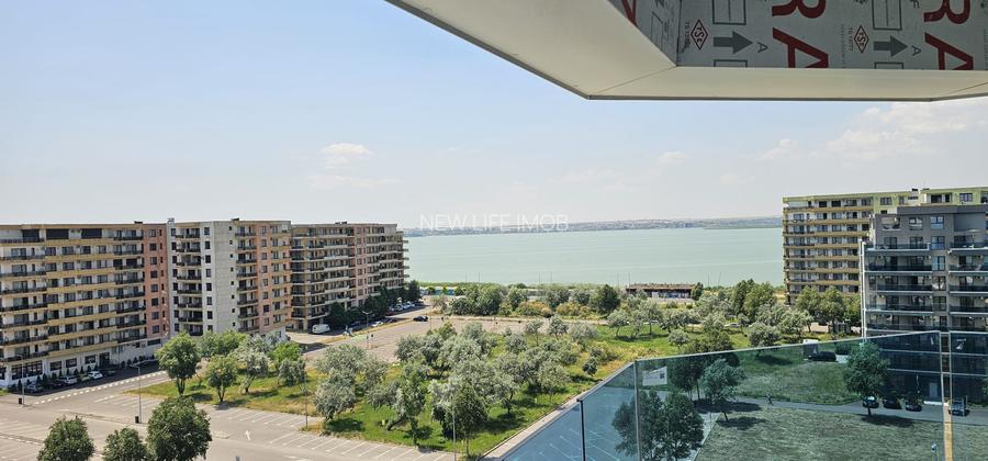 Mamaia zona cluburi , vedere ftontala la mare si ghiol - 3