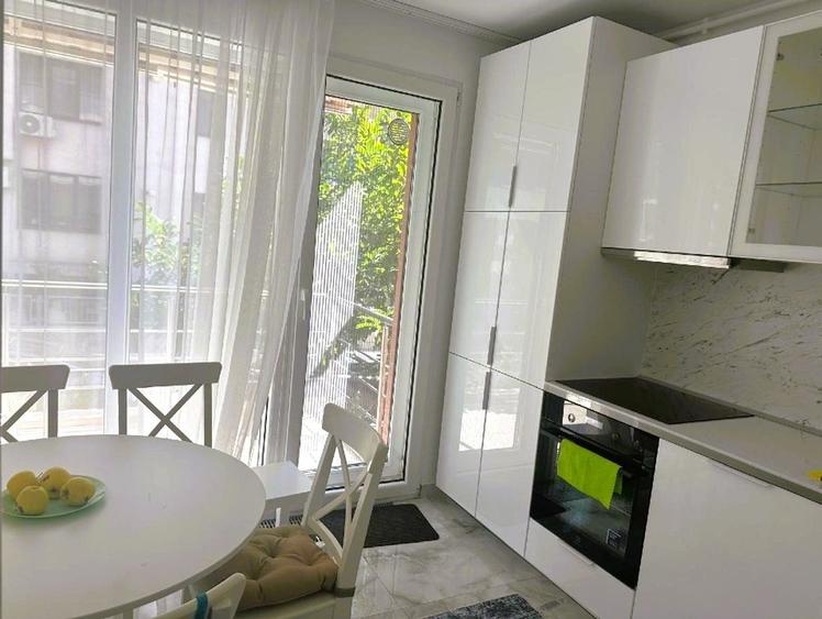 Apartament 3 camere cu gradina