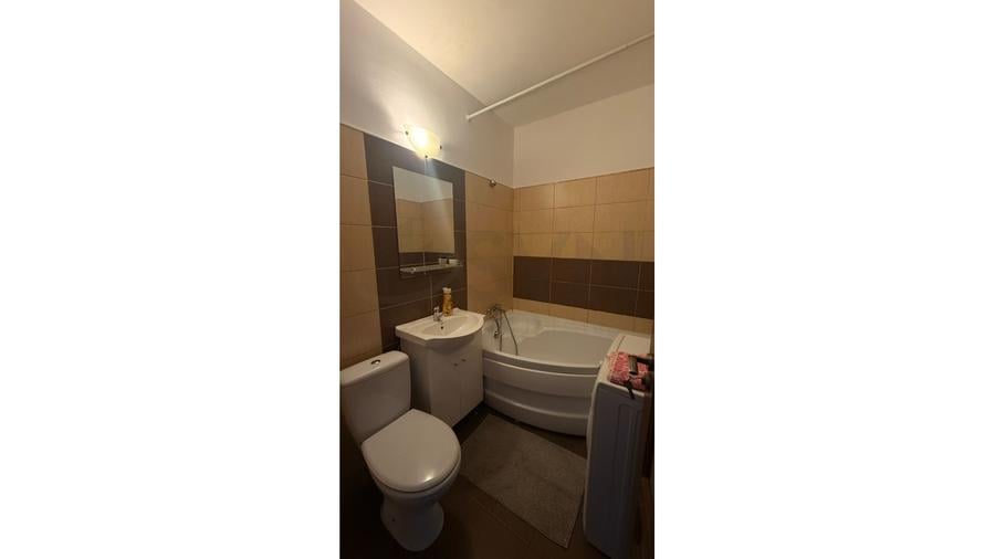 REA0005618 2 Camere l Ciuperca l renovat recent