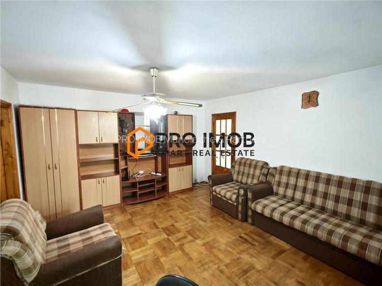 Apartament 2 camere cf 1 semidecomandat zona Micro 5 - 2