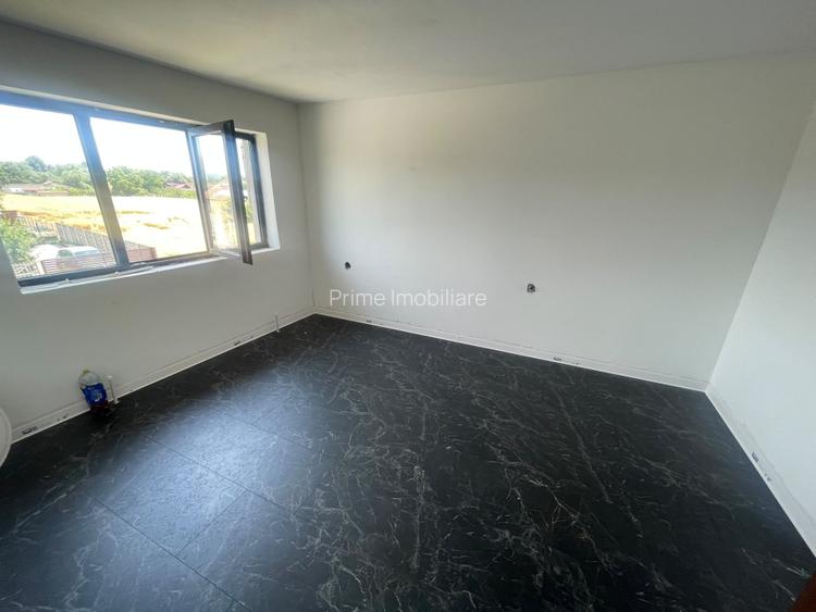 CASĂ SEMIFINISATĂ | 200 MP UTILI | 500 MP TEREN | ZONA BĂRĂBANȚ - 2